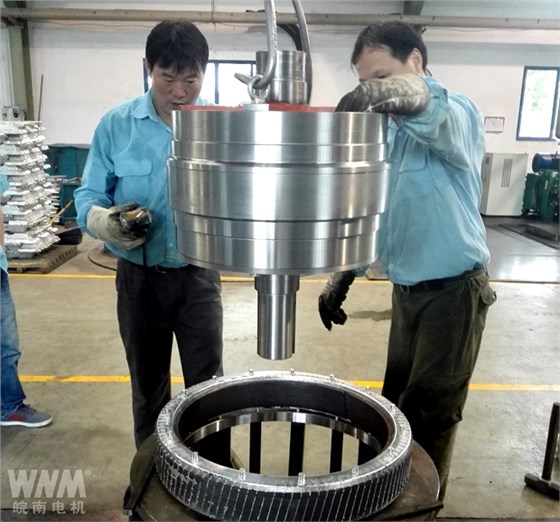 皖南電機(jī):電機(jī)鑄鋁轉(zhuǎn)子壓鑄現(xiàn)場 皖南電機(jī):電機(jī)鑄鋁轉(zhuǎn)子壓鑄現(xiàn)場