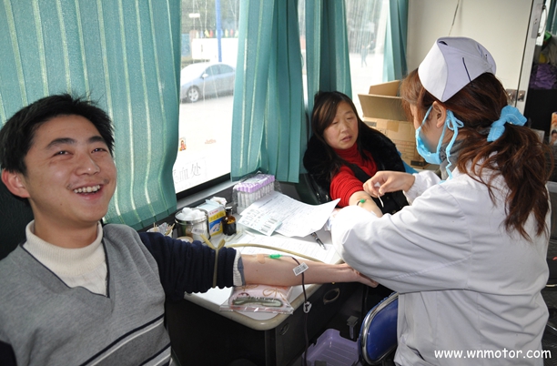 皖南電機(jī)兩名無(wú)償獻(xiàn)血志愿者獲國(guó)家表彰 皖南電機(jī)兩名無(wú)償獻(xiàn)血志愿者獲國(guó)家表彰