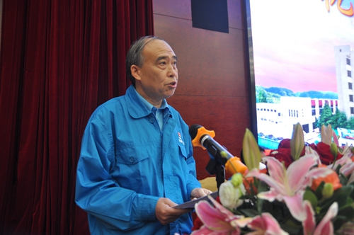 皖南電機(jī)黨委書記管兵 做主題報(bào)告 皖南電機(jī)黨委書記管兵 做主題報(bào)告